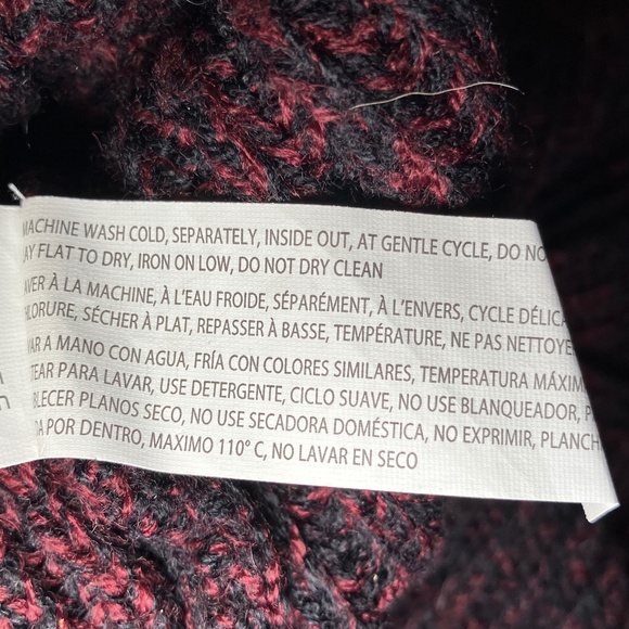 Devoted Luxury Apparel Wine & Black Knit Sweater/Lace Up Detail - Picture 6 of 7